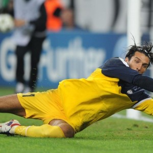 爱游戏体育APP下载-球员退役后转型路径是否需要统一职业指导，球员退役还可以复出吗